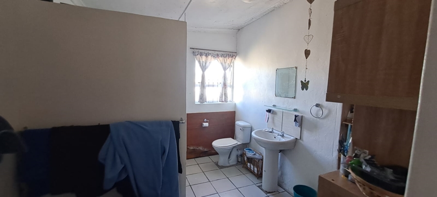 4 Bedroom Property for Sale in Laaiplek Western Cape